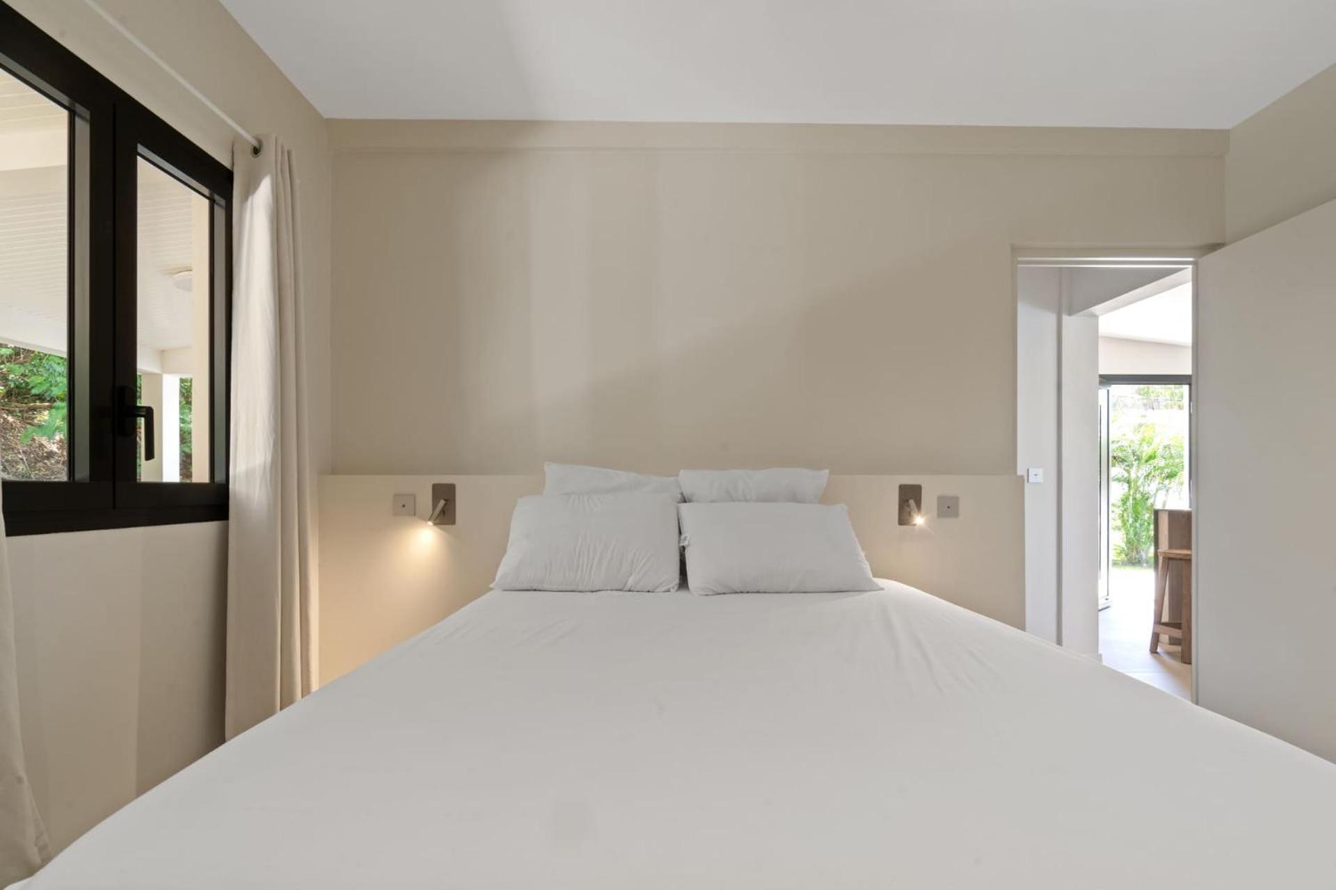 Villa Pantone Le Robert Luaran gambar